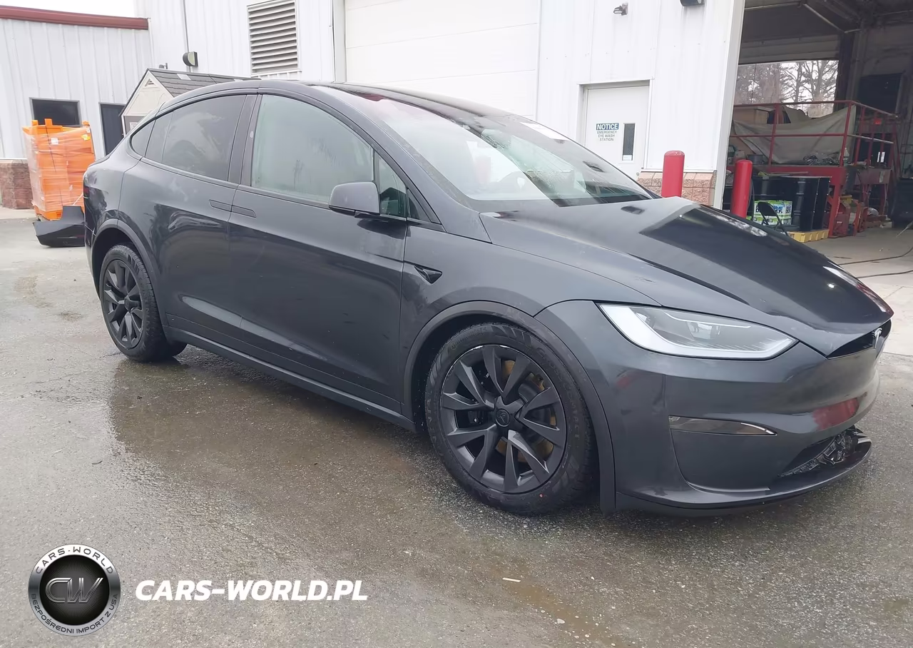2024 Tesla Model X Long Range