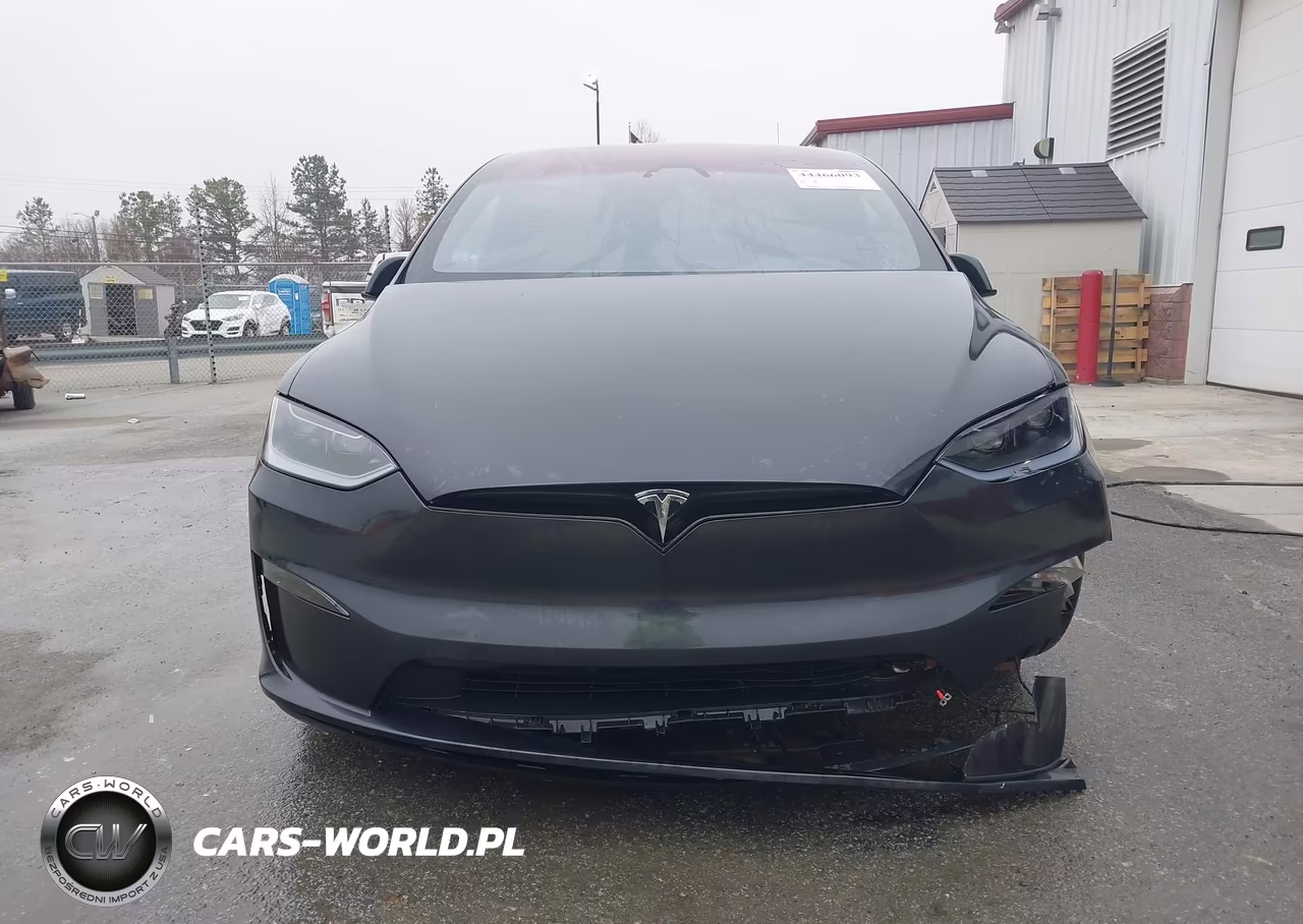 2024 Tesla Model X Long Range VIN:7SAXCDE57RF458752 - 11