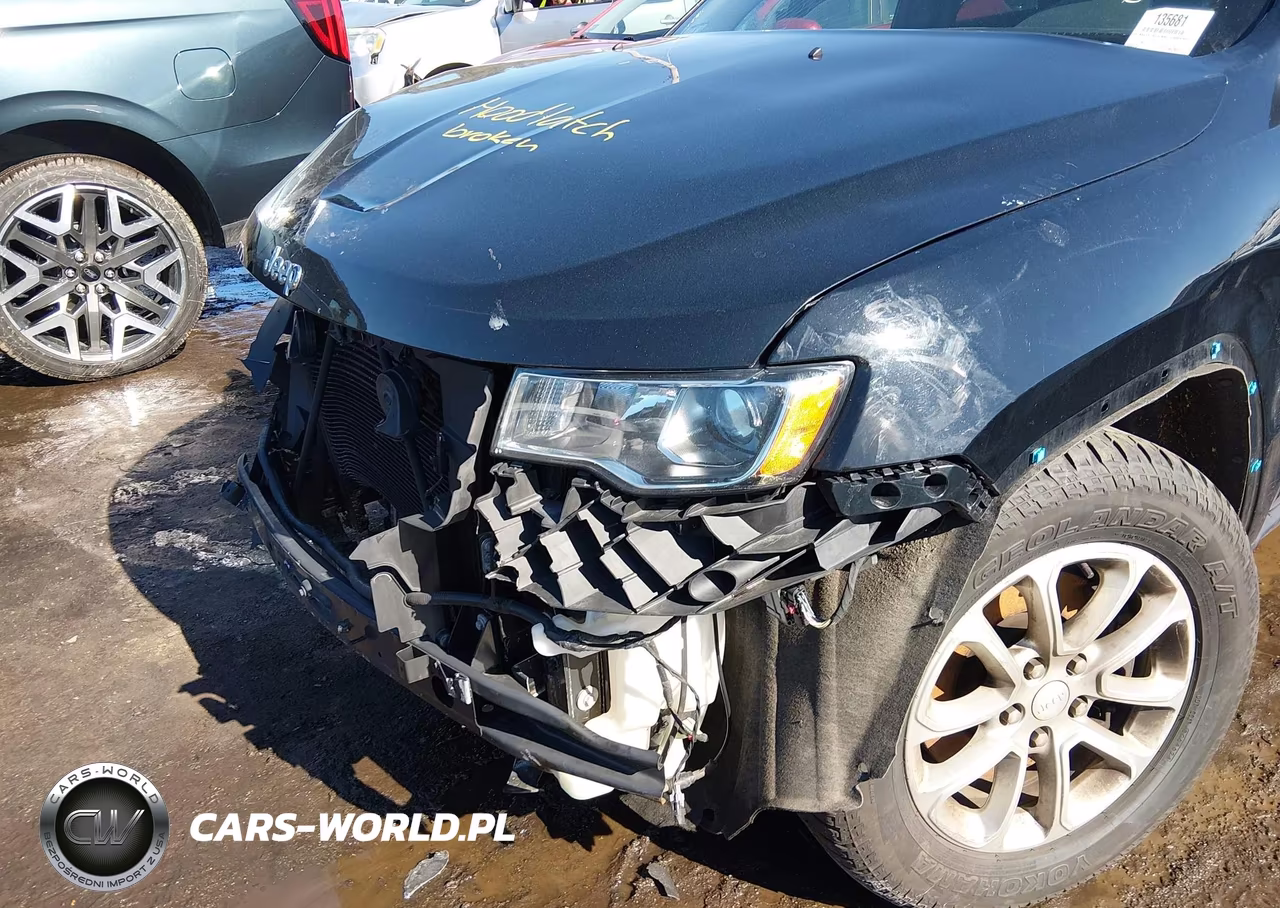 2021 Jeep Grand Cherokee Laredo E 4X4 VIN:1C4RJFAG6MC590096 - 19