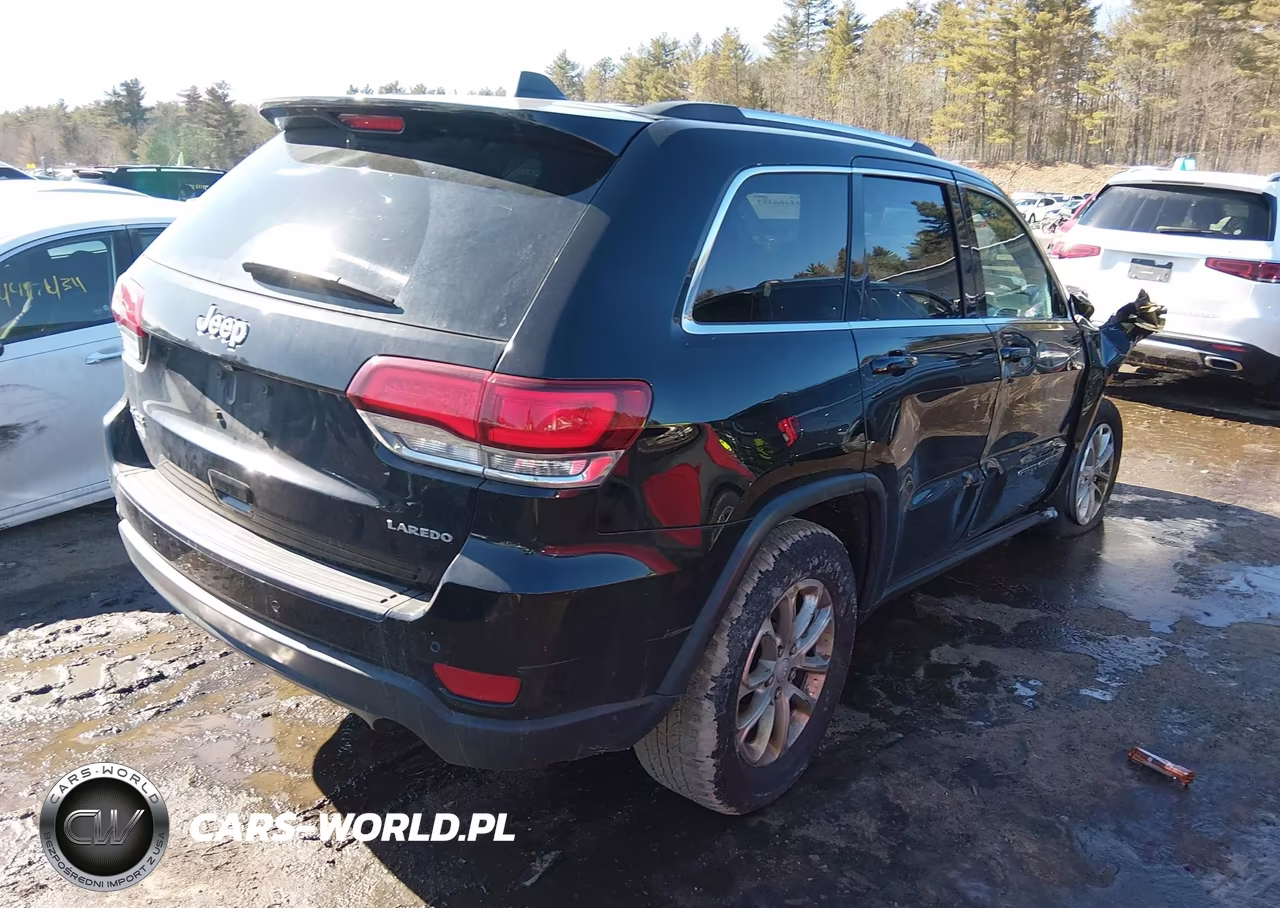 2021 Jeep Grand Cherokee Laredo E 4X4 VIN:1C4RJFAG6MC590096 - 4
