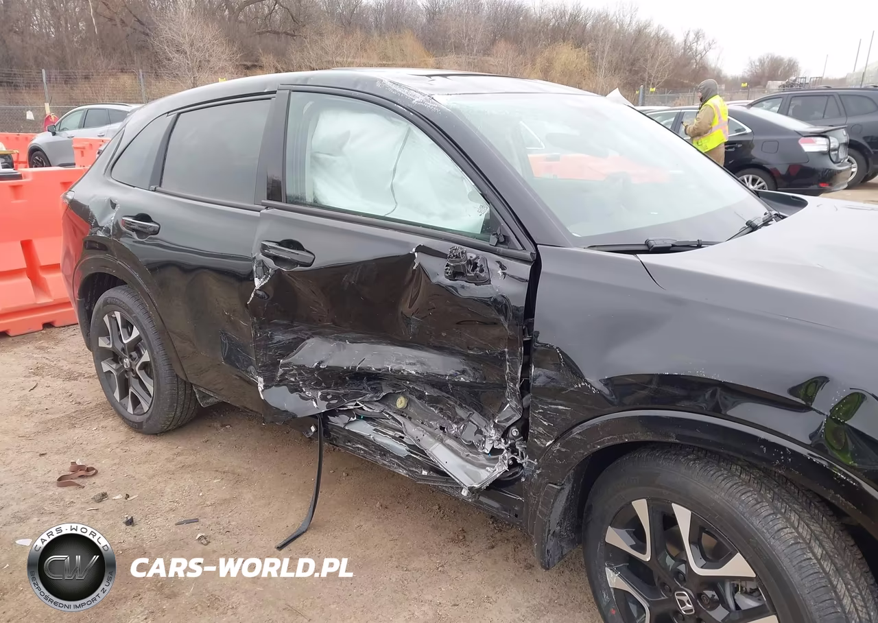 2026 Honda Hr-V Awd Ex-L VIN:3CZRZ2H73TM745752 - 6