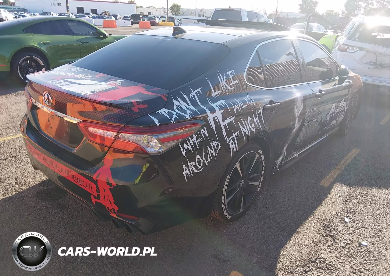 2018 Toyota Camry Xse V6 VIN:4T1BZ1HK3JU012756 - 4