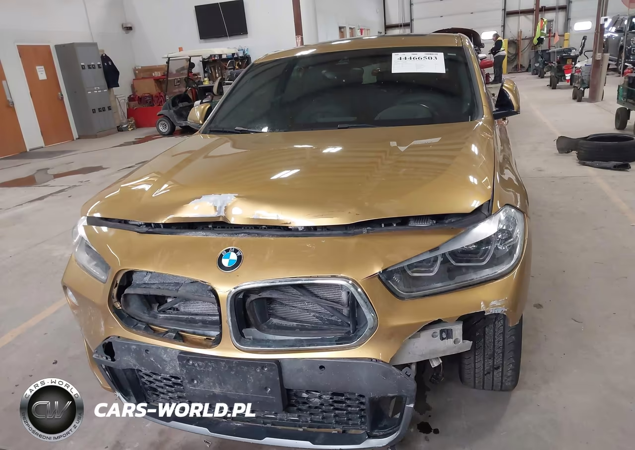 2018 BMW X2 xDrive28I VIN:WBXYJ5C35JEF78916 - 12