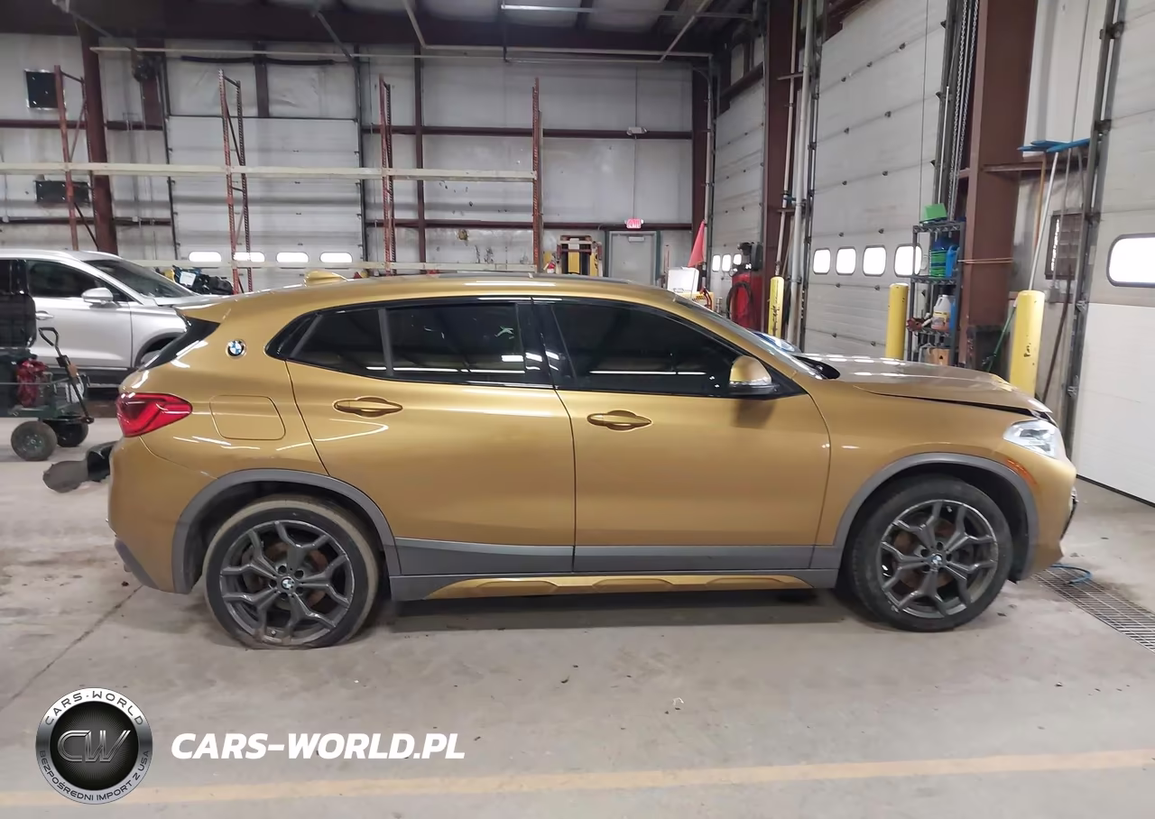 2018 BMW X2 xDrive28I VIN:WBXYJ5C35JEF78916 - 13