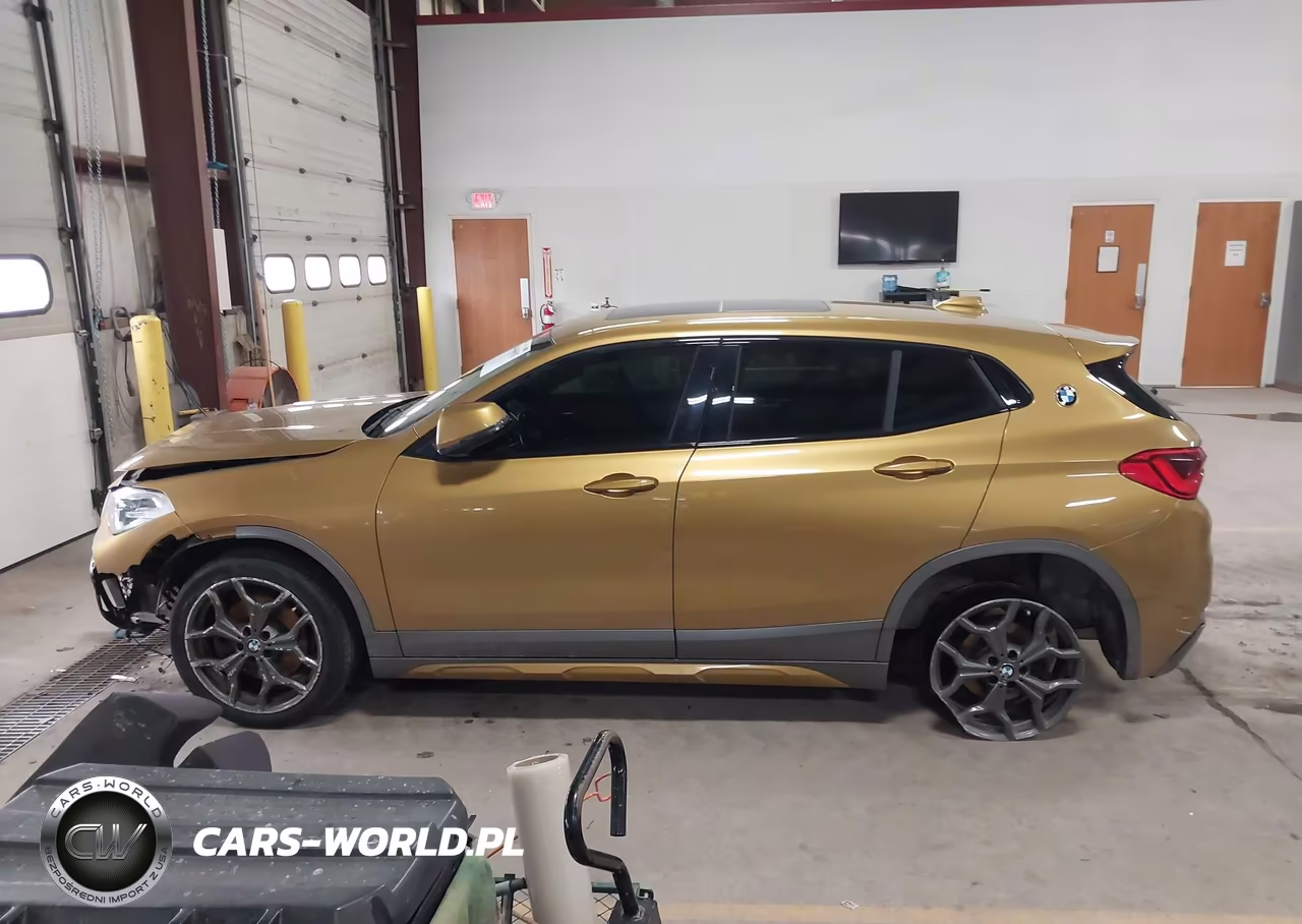 2018 BMW X2 xDrive28I VIN:WBXYJ5C35JEF78916 - 14