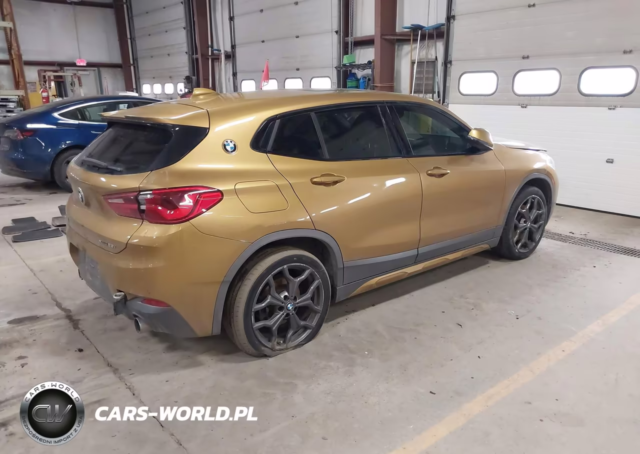2018 BMW X2 xDrive28I VIN:WBXYJ5C35JEF78916 - 4