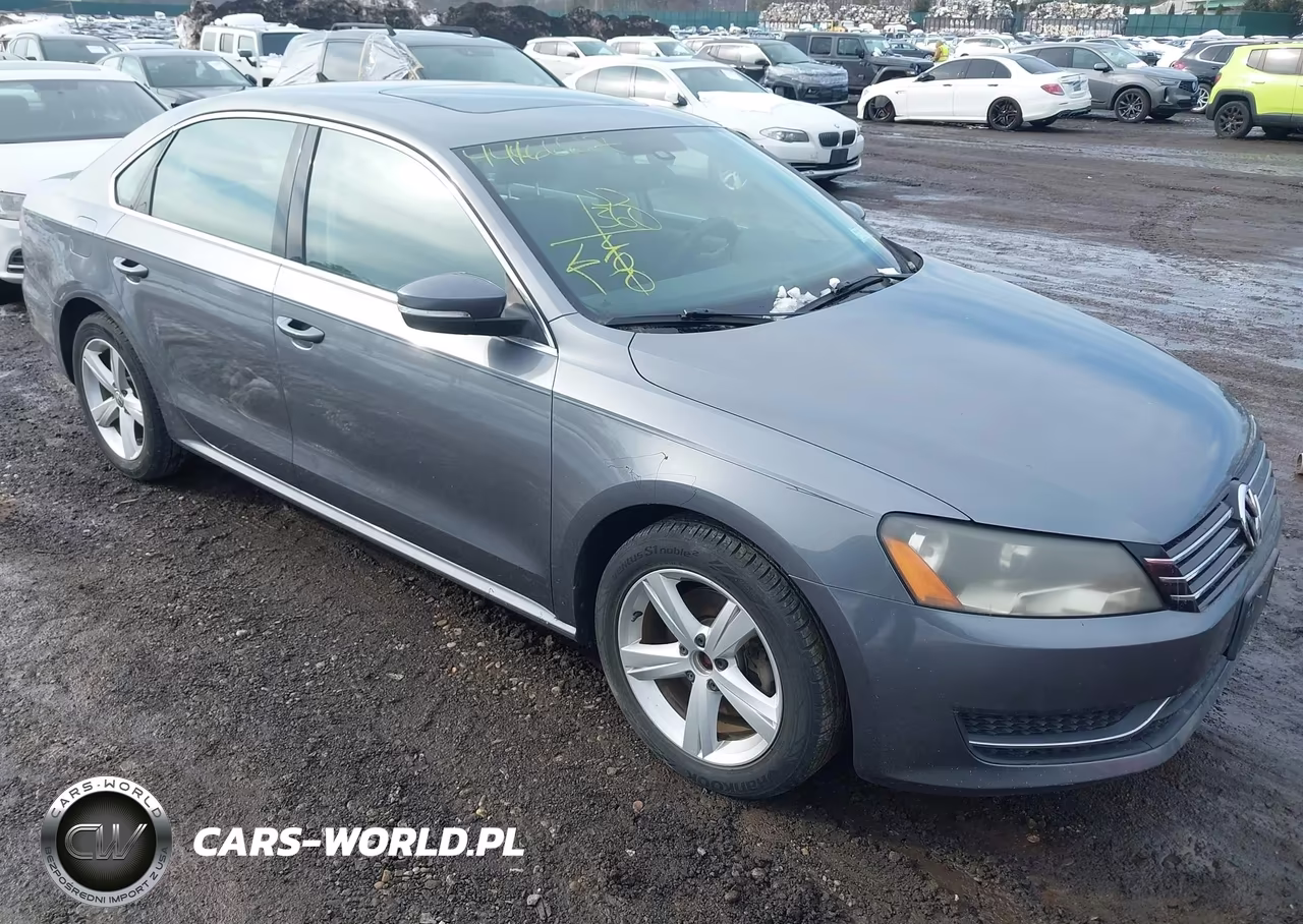 2013 Volkswagen Passat 2.5L Se – zdjęcie 1 z 16