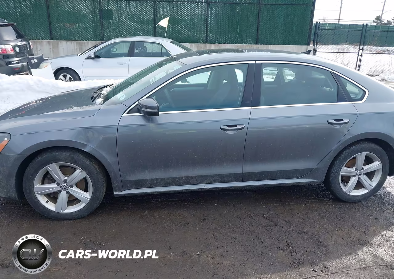 2013 Volkswagen Passat 2.5L Se VIN:1VWBP7A30DC017792 - 13