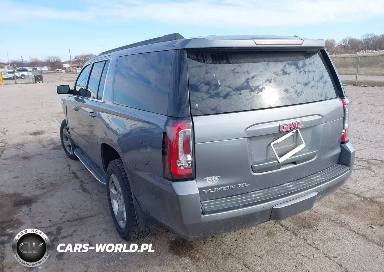 2018 GMC Yukon Xl Slt VIN:1GKS2GKC0JR381840 - 3