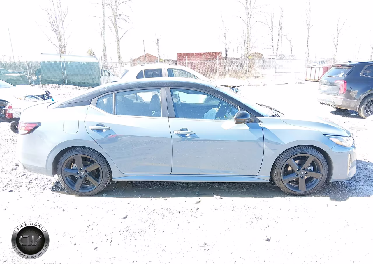 2025 Nissan Sentra Sr VIN:3N1AB8DV1SY216275 - 14