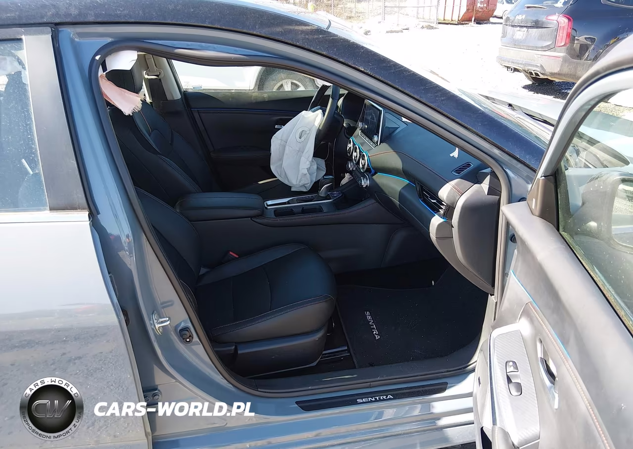 2025 Nissan Sentra Sr VIN:3N1AB8DV1SY216275 - 5