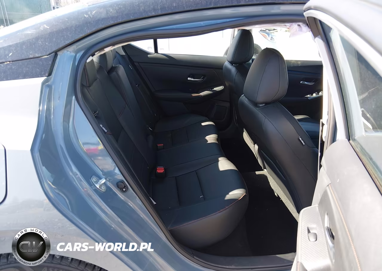 2025 Nissan Sentra Sr VIN:3N1AB8DV1SY216275 - 8