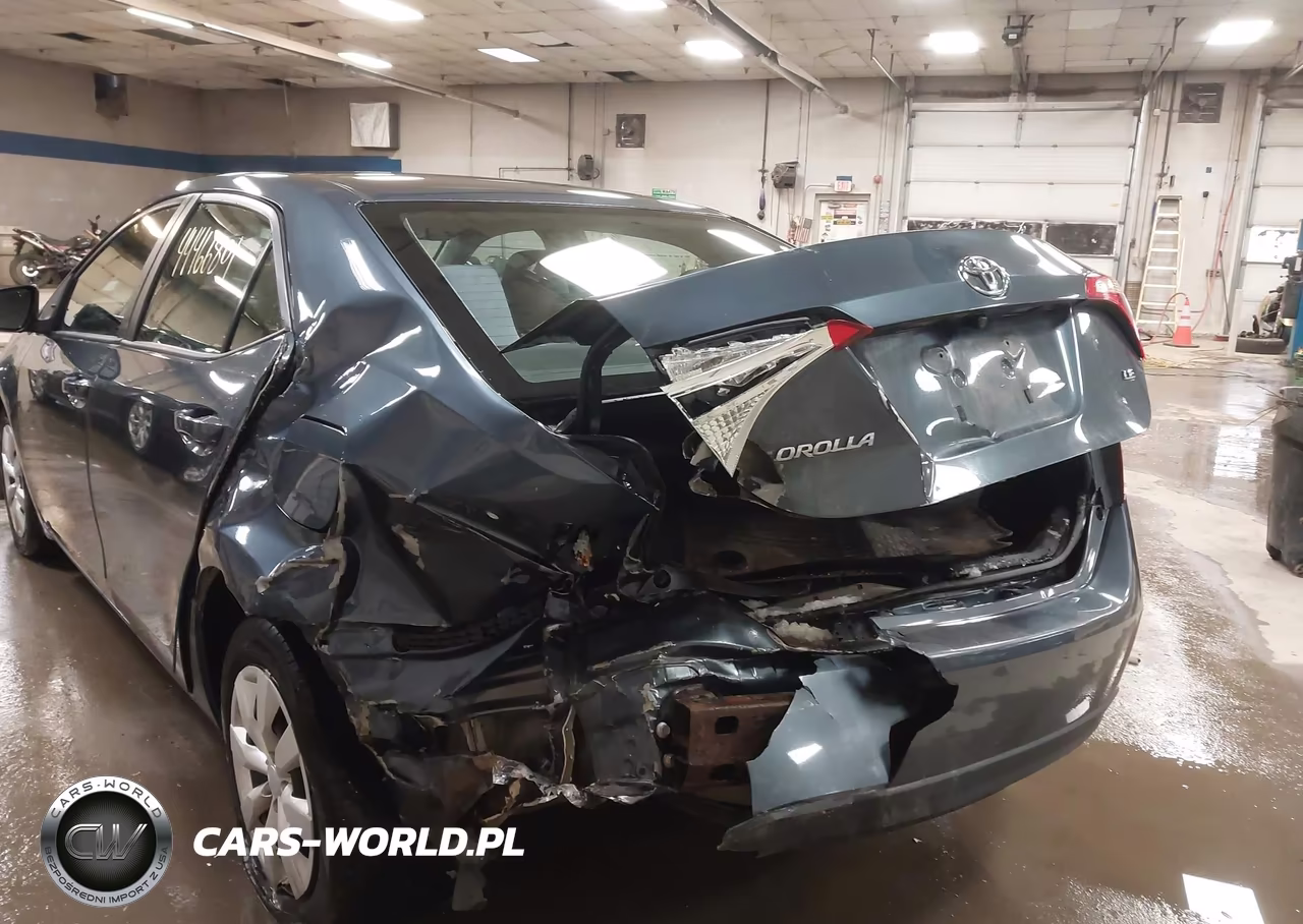 2017 Toyota Corolla Le VIN:2T1BURHE6HC882231 - 6