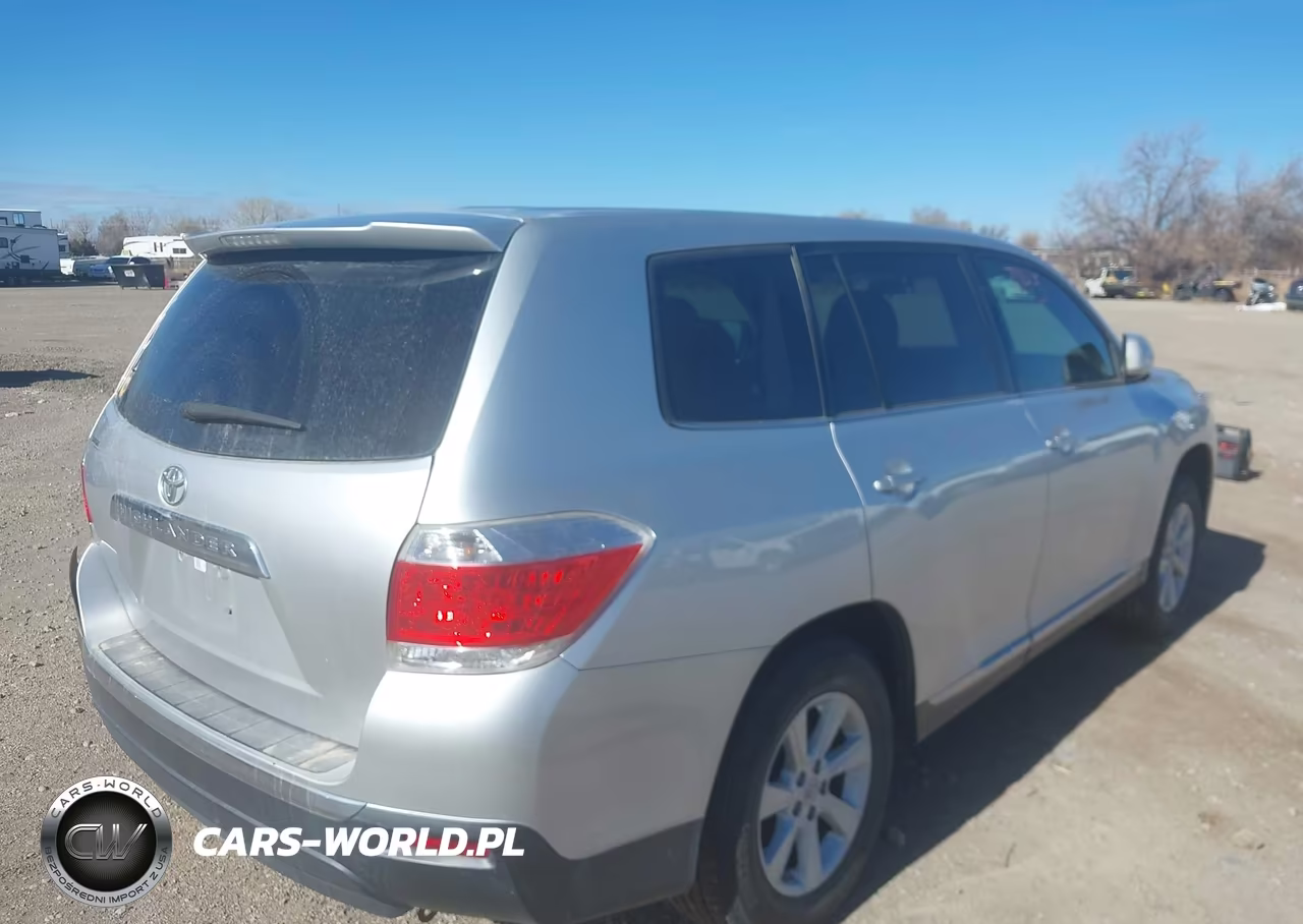 2013 Toyota Highlander VIN:5TDZA3EH0DS041610 - 4