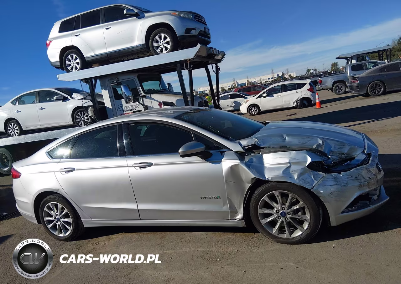 2017 Ford Fusion Hybrid Se VIN:3FA6P0LU5HR247584 - 13
