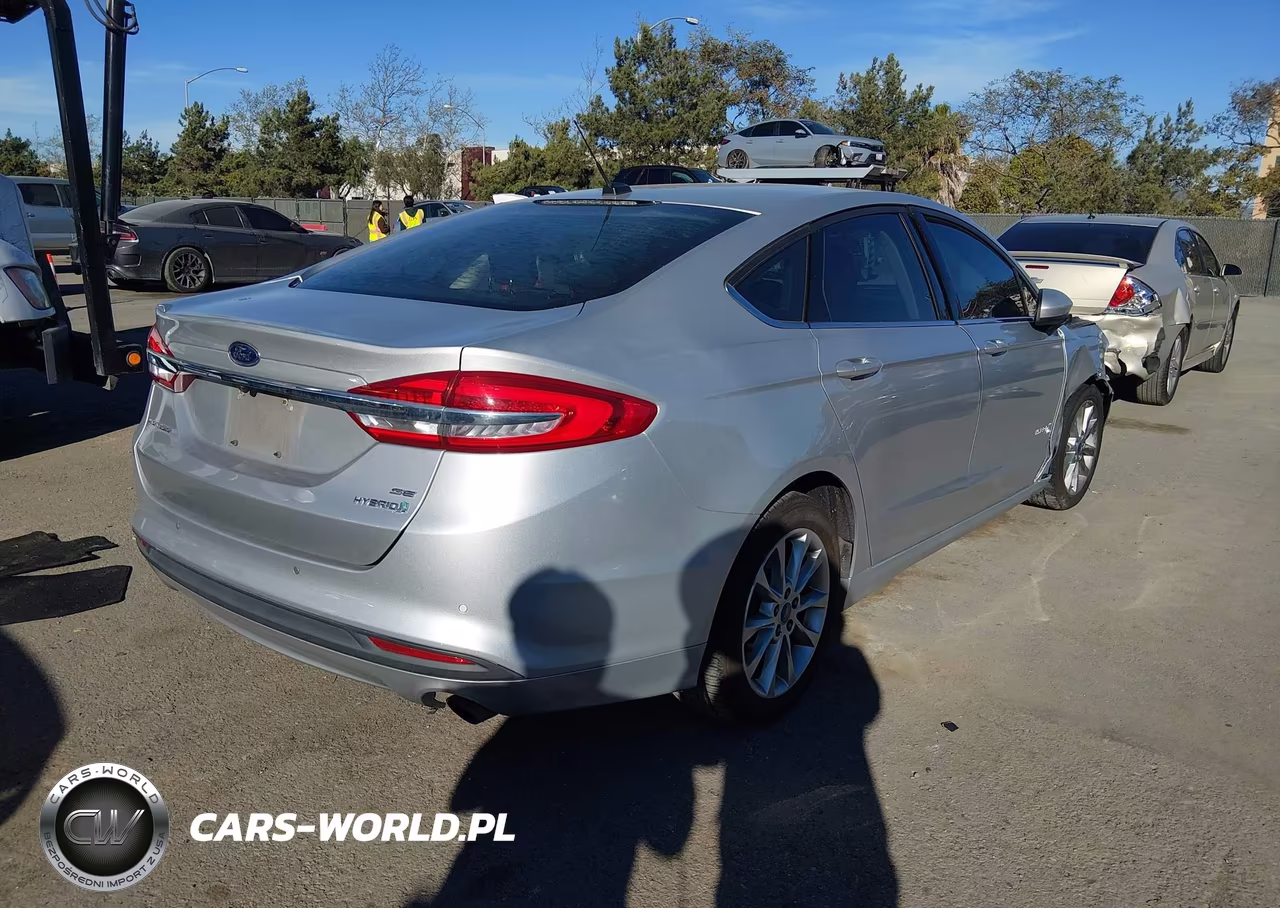 2017 Ford Fusion Hybrid Se VIN:3FA6P0LU5HR247584 - 4
