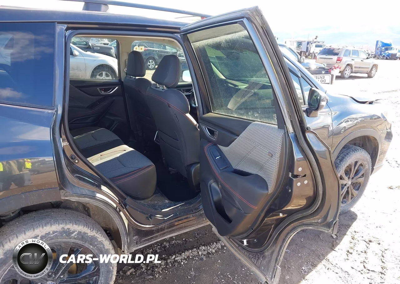 2019 Subaru Forester Sport VIN:JF2SKAPC3KH439403 - 8