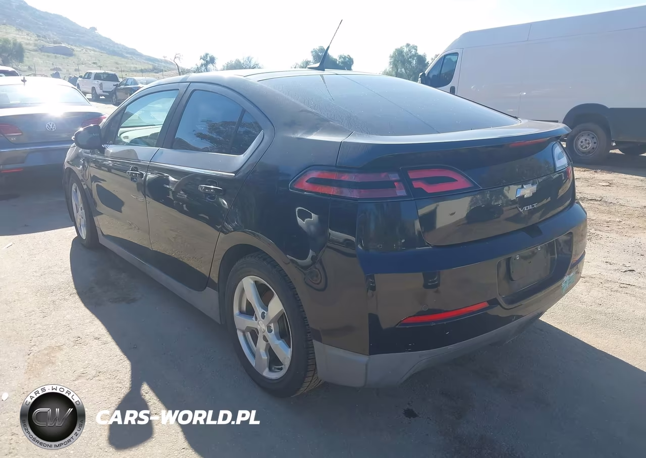 2013 Chevrolet Volt VIN:1G1RH6E49DU135743 - 3