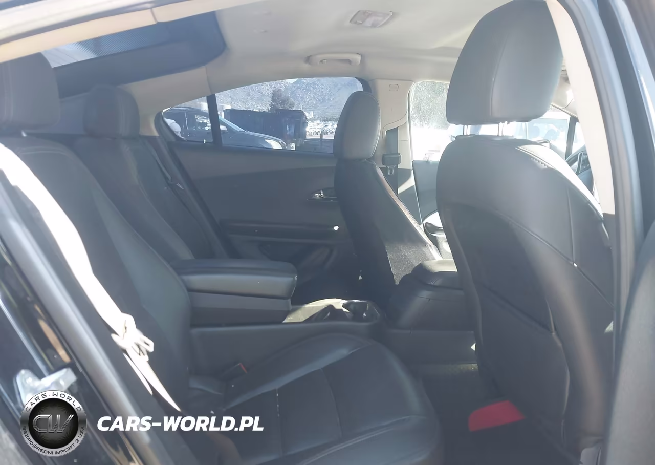 2013 Chevrolet Volt VIN:1G1RH6E49DU135743 - 8