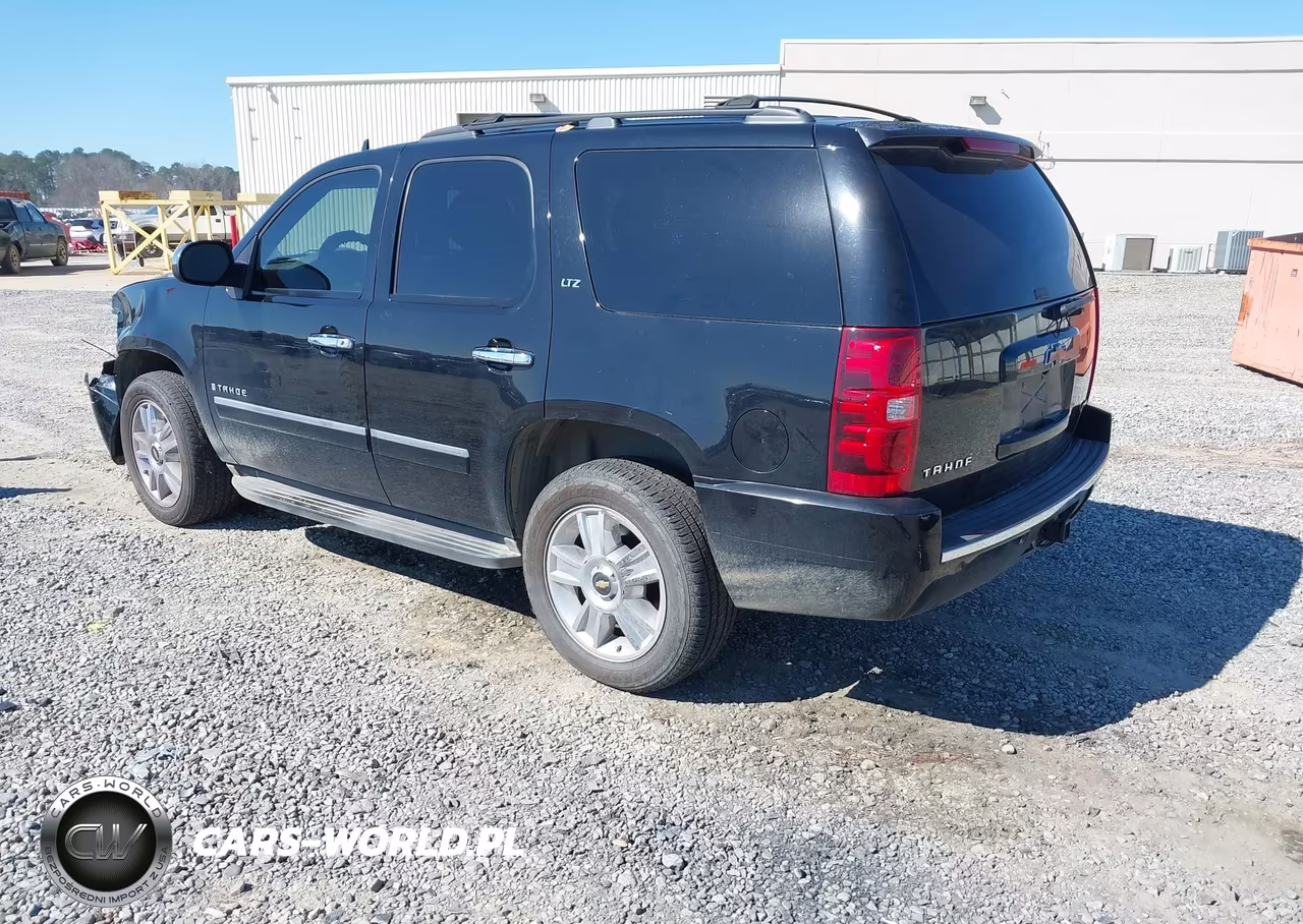 2009 Chevrolet Tahoe Ltz VIN:1GNFK33059R286140 - 3