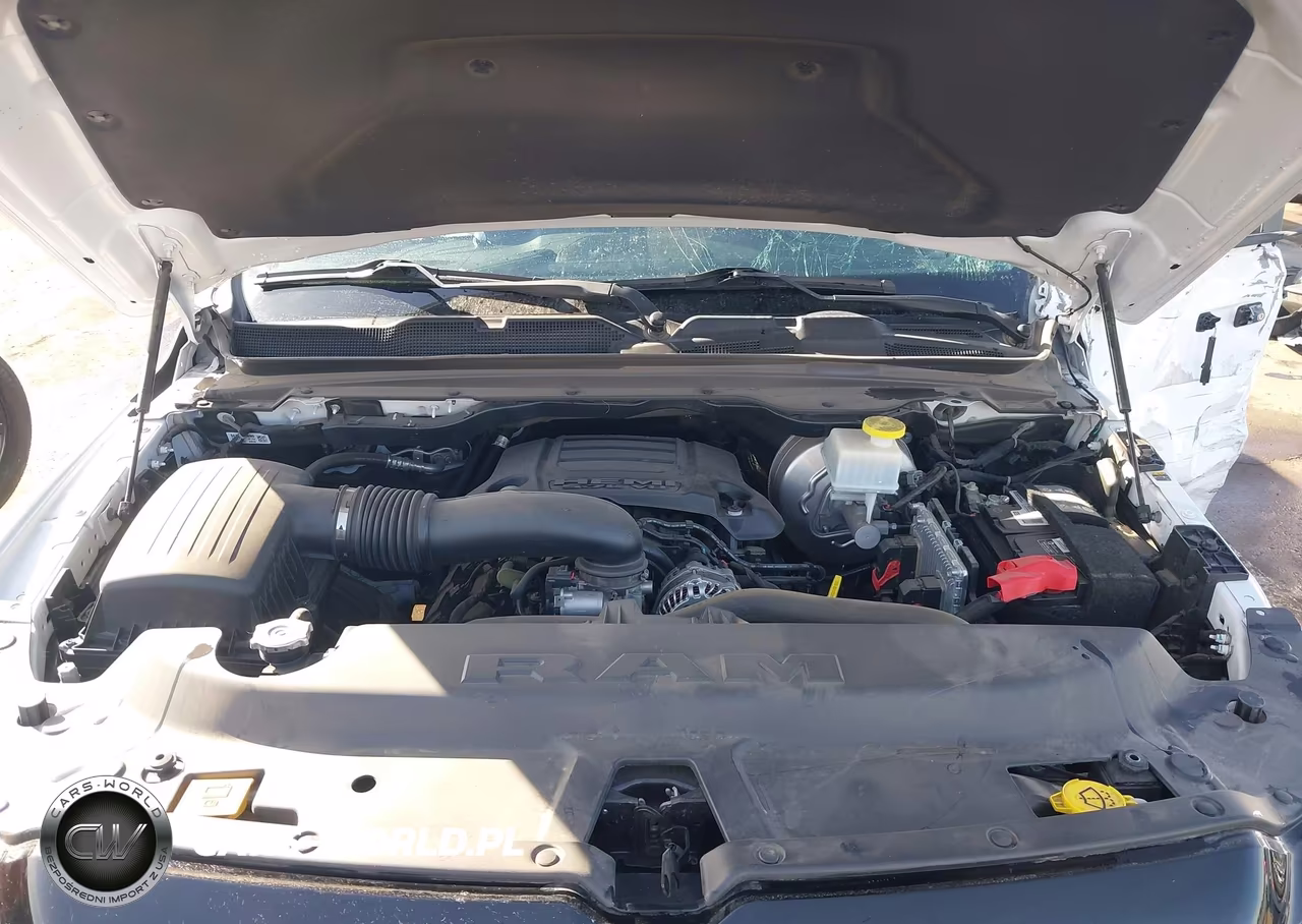 2022 Ram 1500 VIN:1C6RREJTXNN329535 - 10