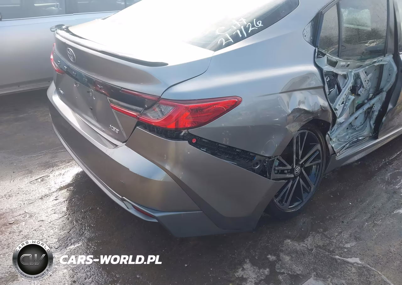 2025 Toyota Camry Xse VIN:4T1DAACK9SU521050 - 18