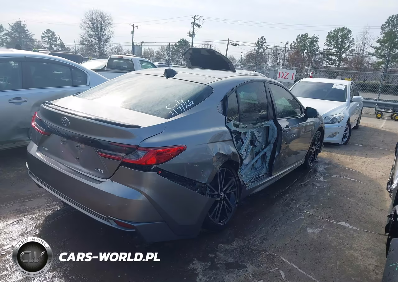 2025 Toyota Camry Xse VIN:4T1DAACK9SU521050 - 4
