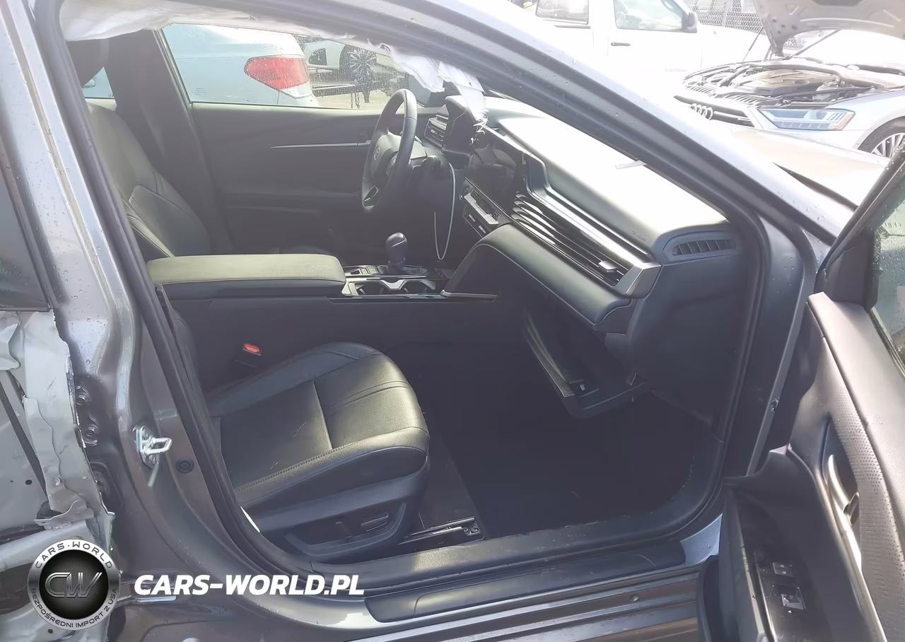 2025 Toyota Camry Xse VIN:4T1DAACK9SU521050 - 5