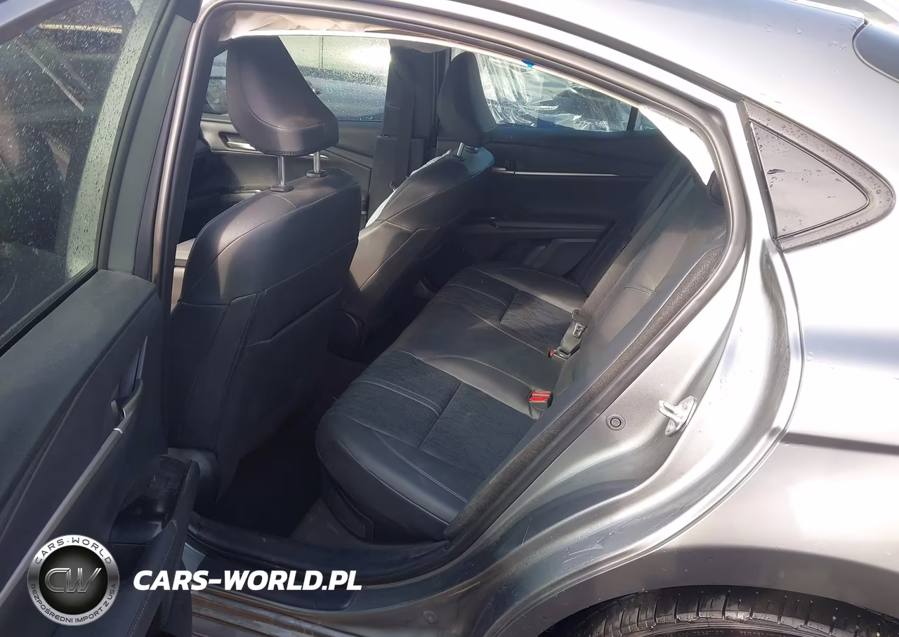 2025 Toyota Camry Xse VIN:4T1DAACK9SU521050 - 8