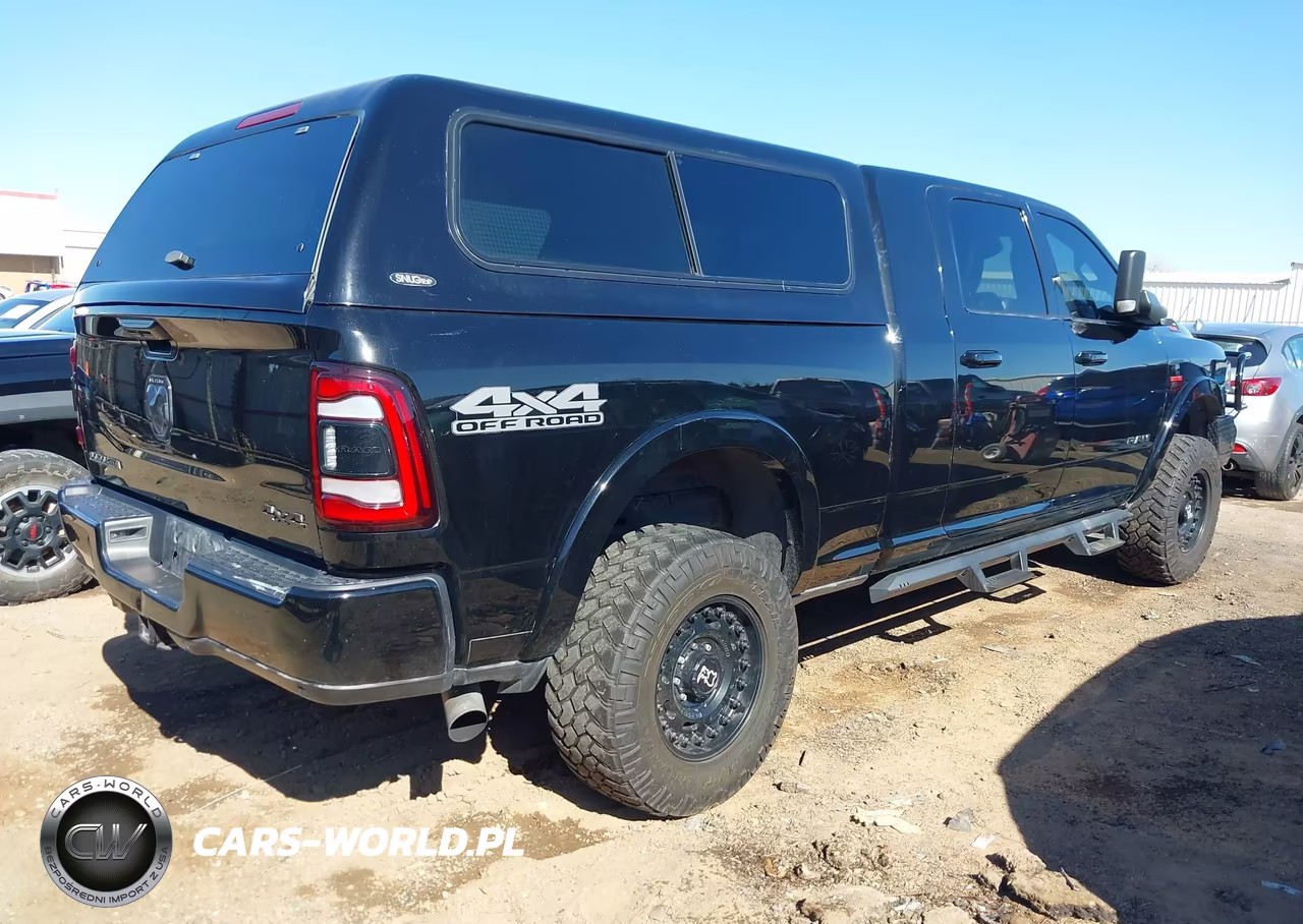 2019 Ram 2500 Laramie 4X4 6'4 Box VIN:3C6UR5NL4KG656389 - 4