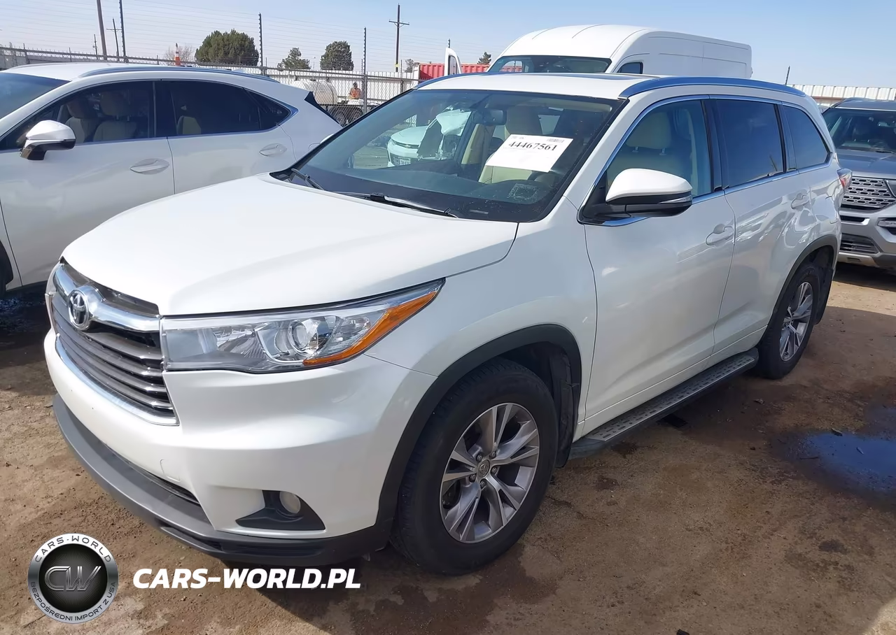 2015 Toyota Highlander Xle V6 VIN:5TDKKRFH9FS076794 - 2