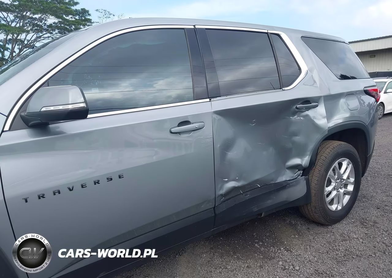 2023 Chevrolet Traverse Fwd Ls VIN:1GNERFKW8PJ305886 - 17