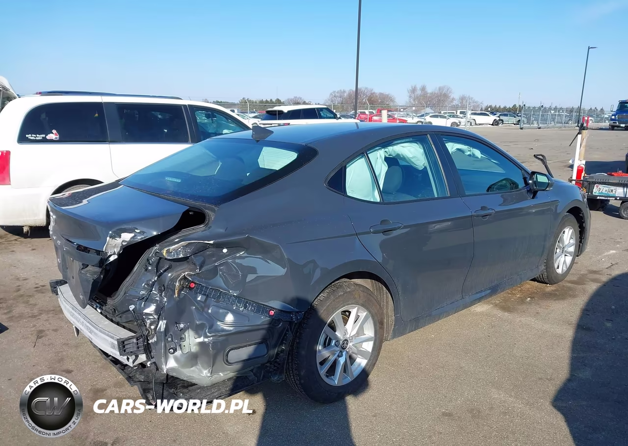 2025 Toyota Camry Le VIN:4T1DAACK6SU200938 - 4