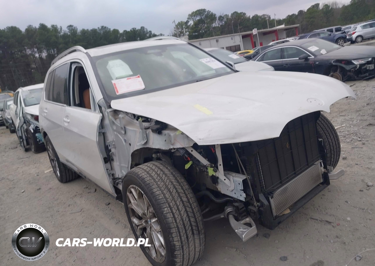 2025 BMW X7 xDrive40I