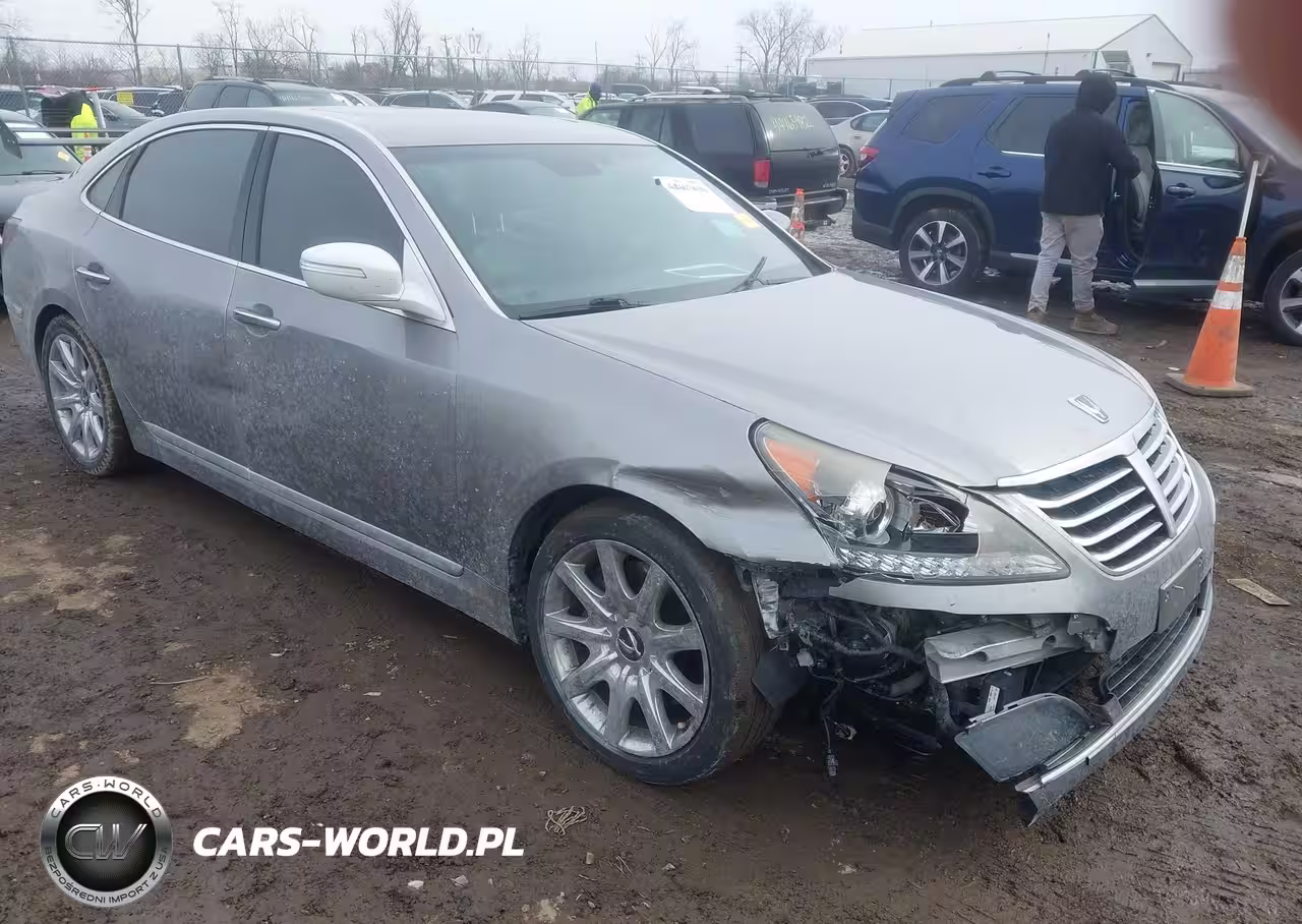 2013 Hyundai Equus Signature