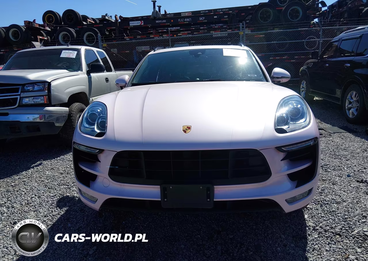 2018 Porsche Macan Sport Edition VIN:WP1AA2A51JLB16457 - 12