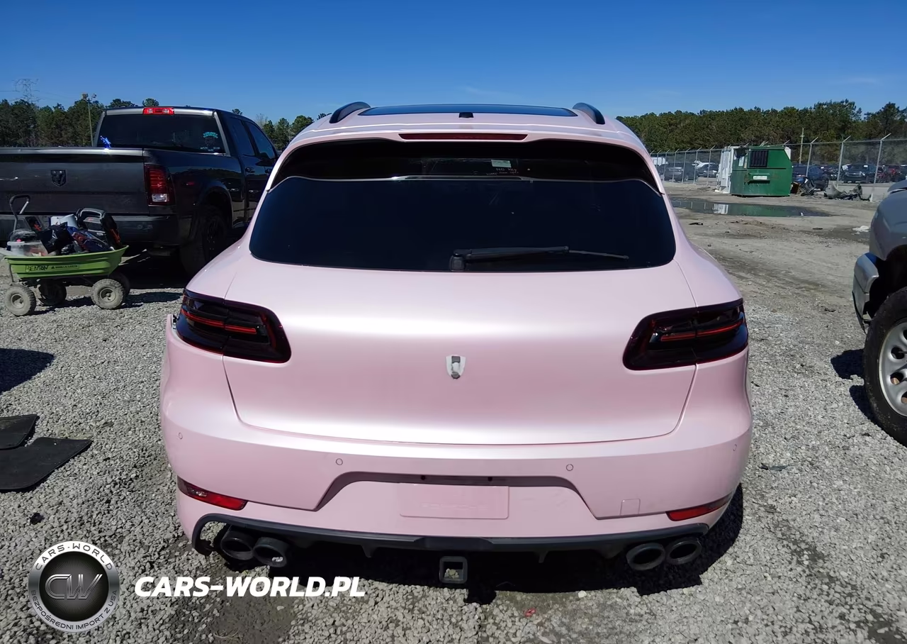 2018 Porsche Macan Sport Edition VIN:WP1AA2A51JLB16457 - 16