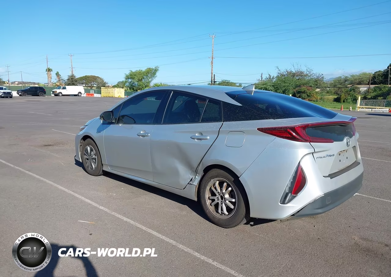 2018 Toyota Prius Prime Premium VIN:JTDKARFP9J3081434 - 3