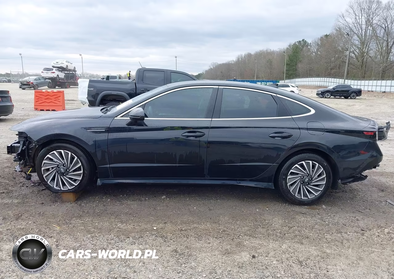 2025 Hyundai Sonata Hybrid Sel VIN:KMHL34JJXSA128239 - 15