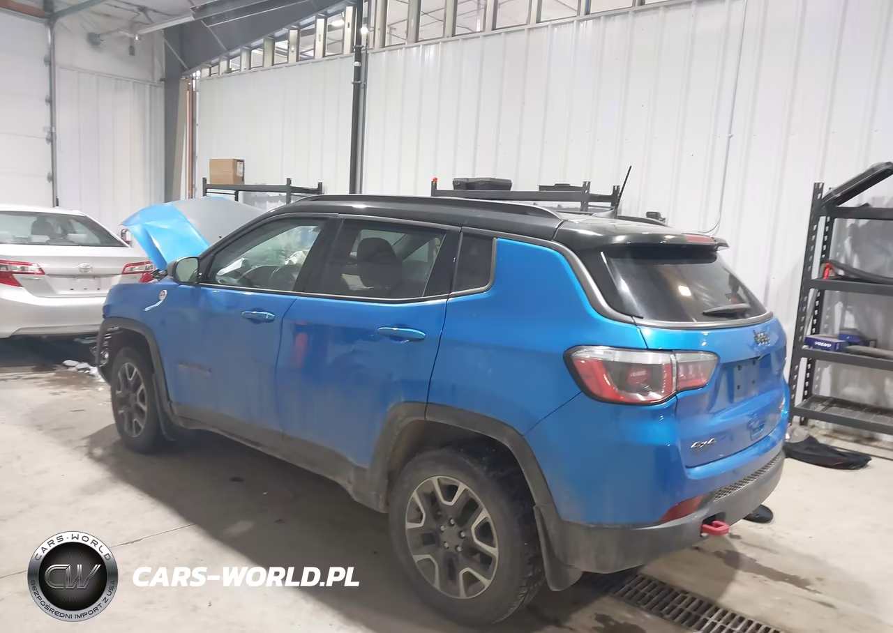 2018 Jeep Compass Trailhawk 4X4 VIN:3C4NJDDB5JT485598 - 3