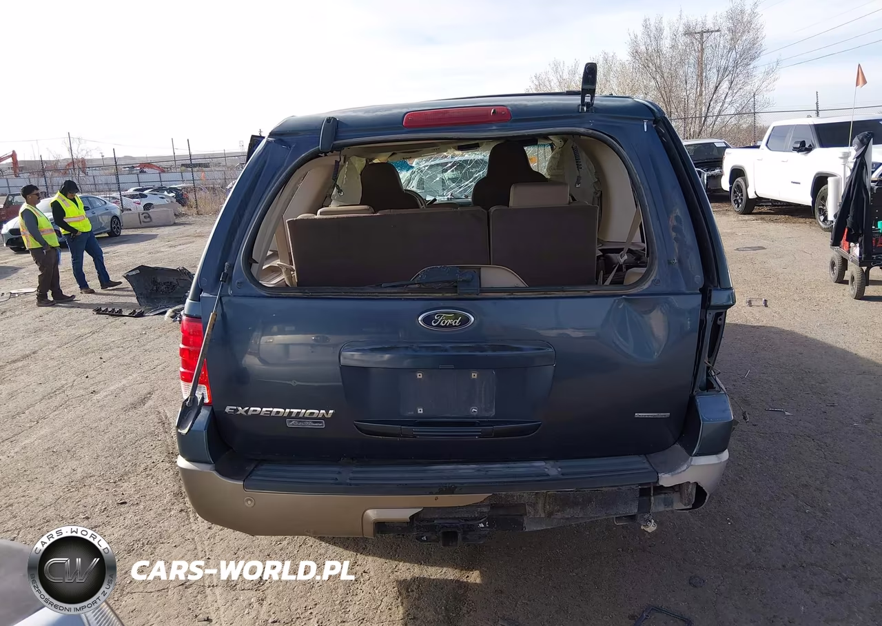 2003 Ford Expedition Eddie Bauer VIN:1FMFU18L53LB44662 - 16