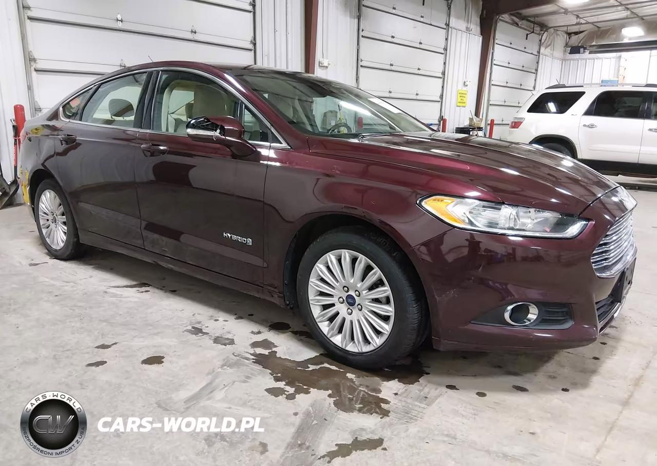 2013 Ford Fusion Hybrid Se – zdjęcie 1 z 22