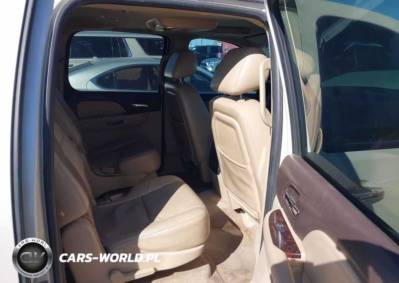 2010 GMC Yukon Xl 1500 Denali VIN:1GKUKMEF2AR218510 - 8