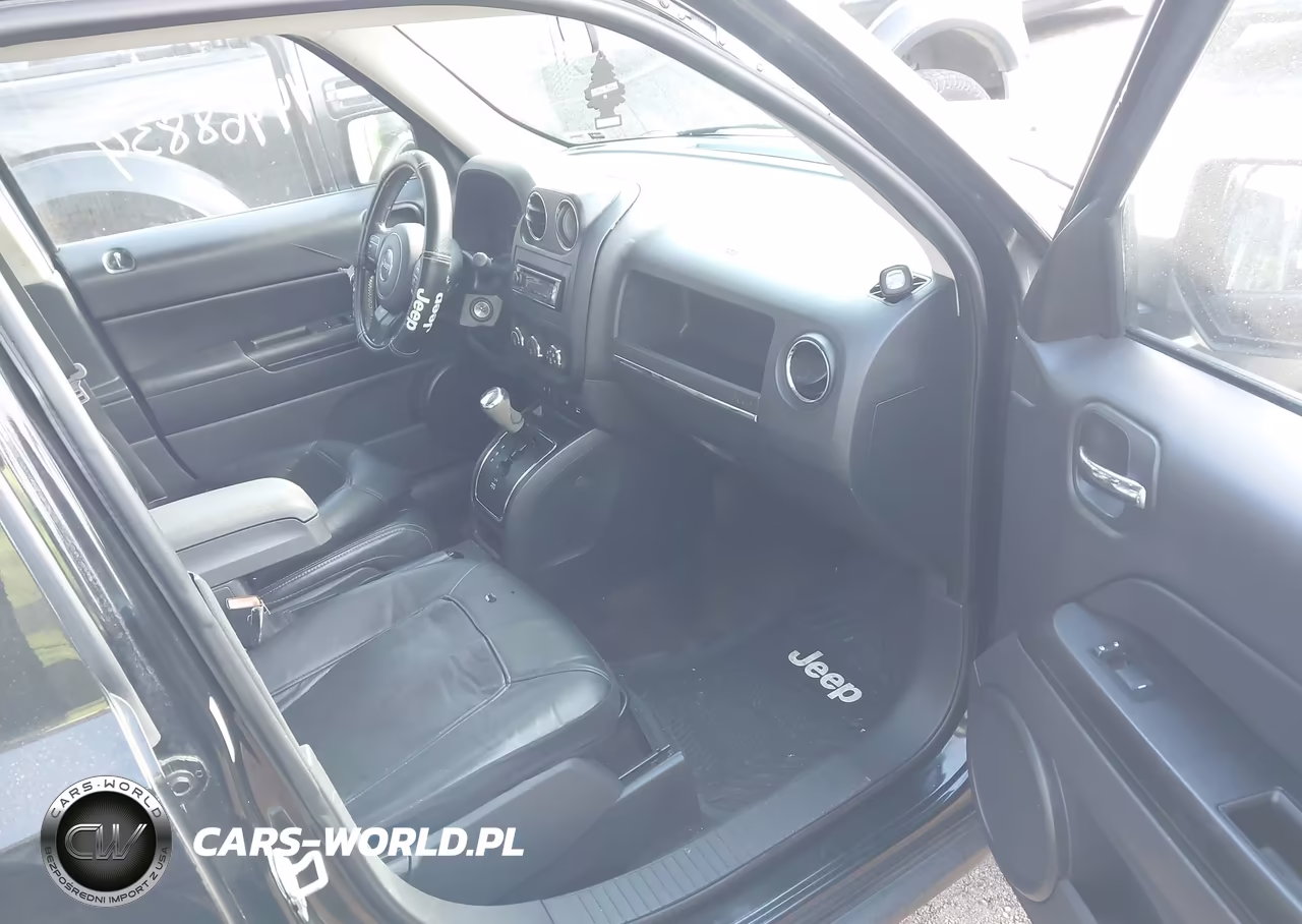 2015 Jeep Patriot High Altitude Edition VIN:1C4NJPFA2FD264754 - 5