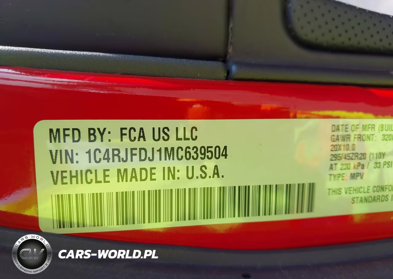 2021 Jeep Grand Cherokee Srt 4X4 VIN:1C4RJFDJ1MC639504 - 9