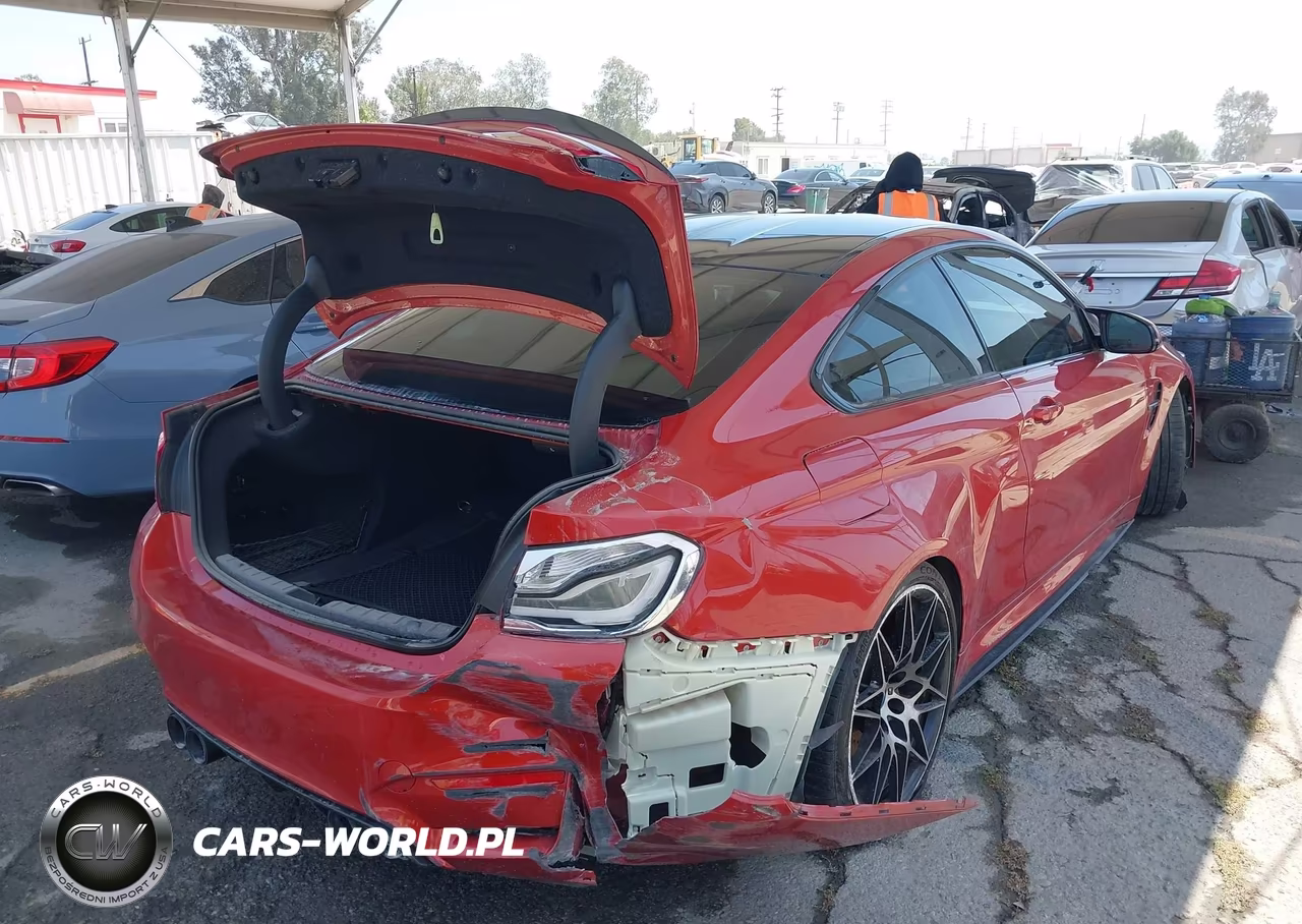 2018 BMW M4 VIN:WBS4Y9C53JAA85865 - 4