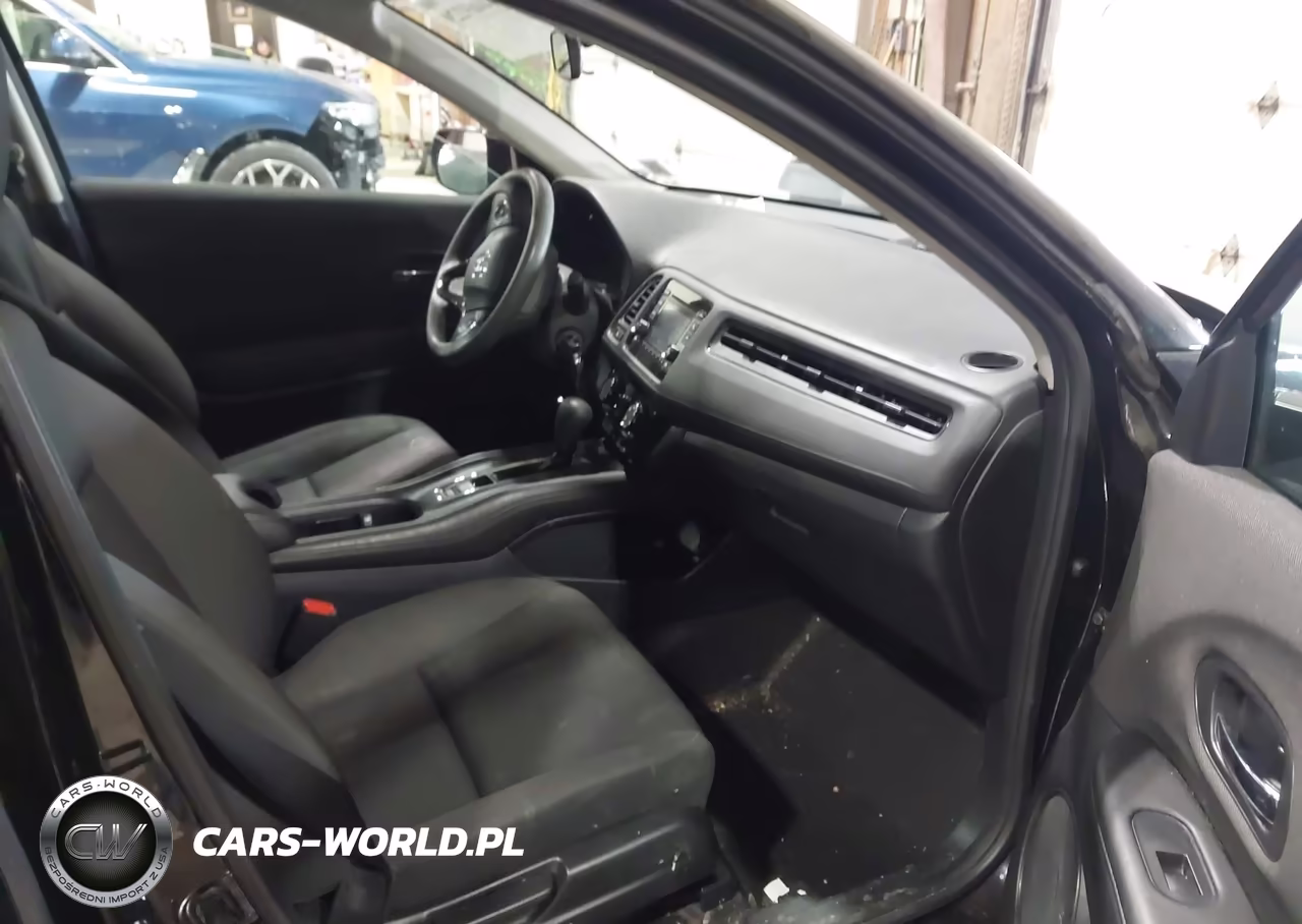 2022 Honda Hr-V Awd Lx VIN:3CZRU6H38NM703664 - 5