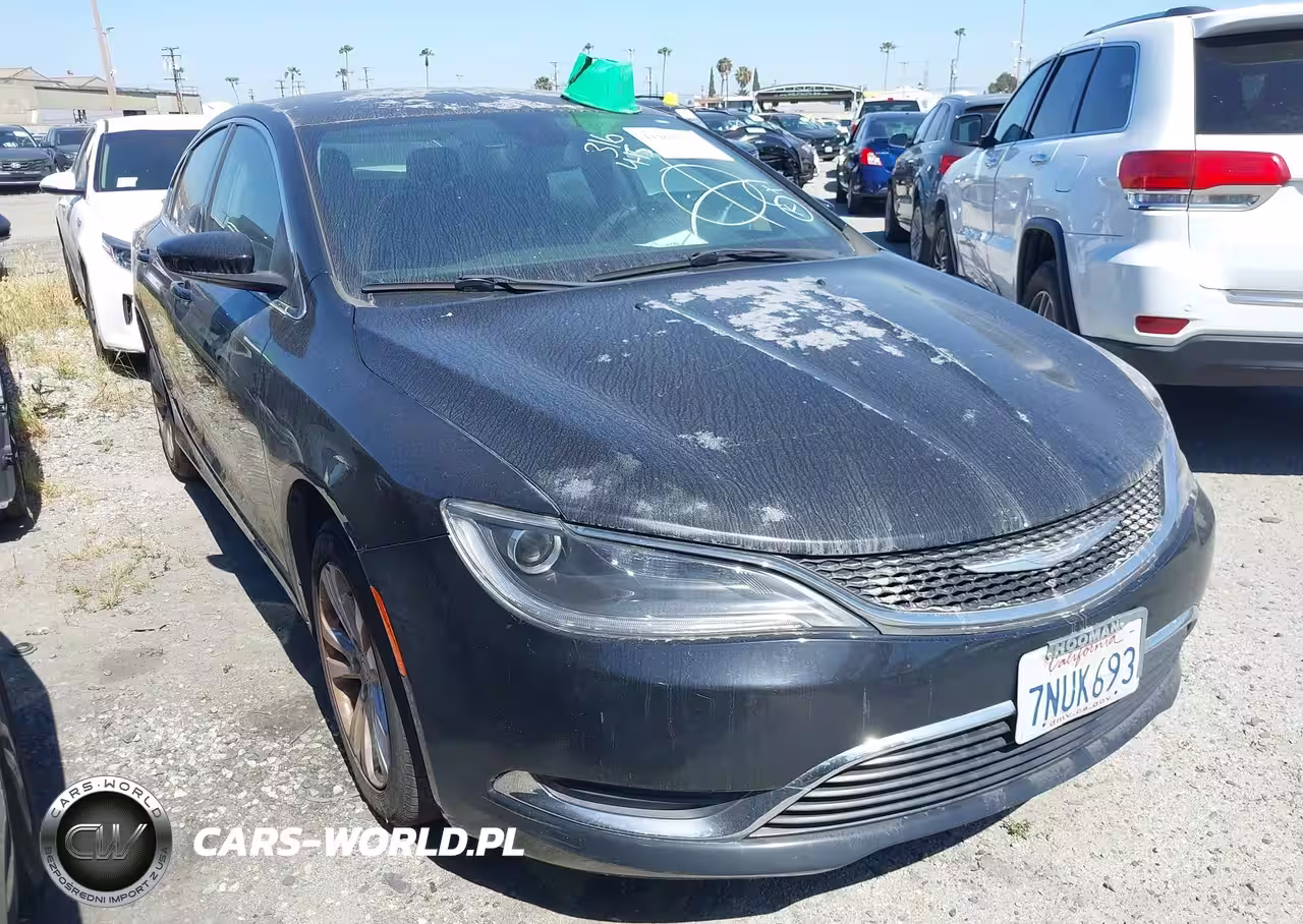 2015 Chrysler 200 Limited