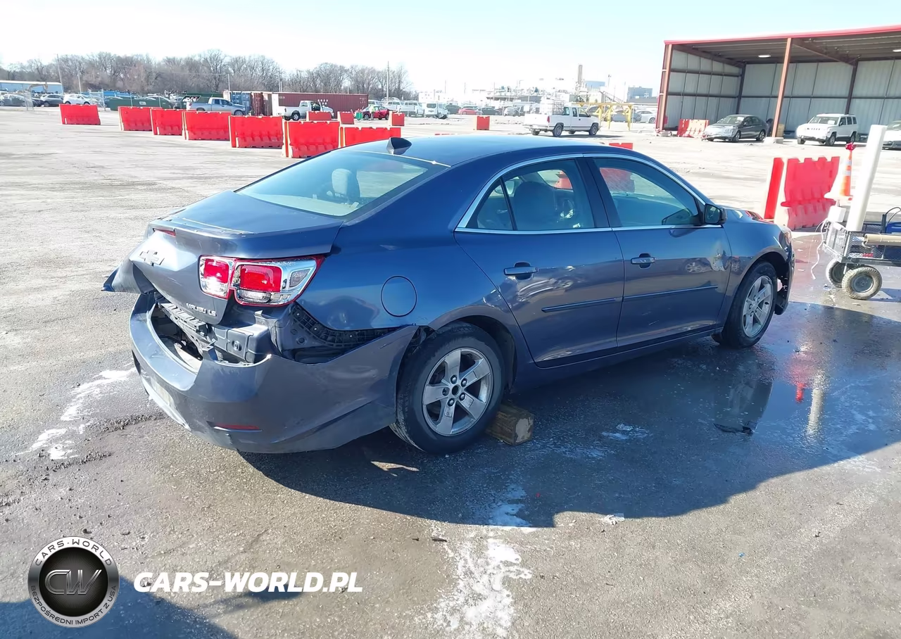 2014 Chevrolet Malibu 1Ls VIN:1G11B5SL9EF149426 - 4
