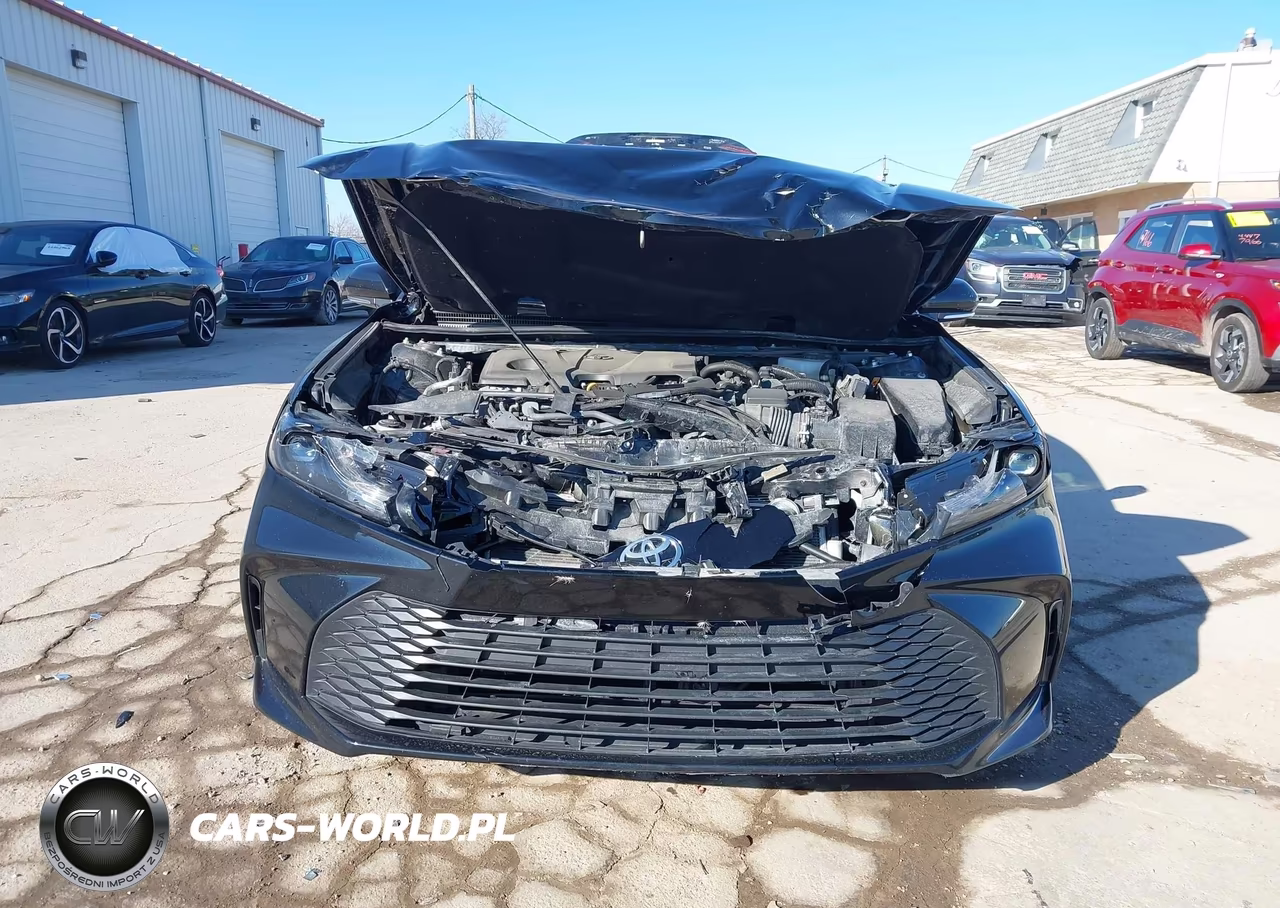 2025 Toyota Camry Le VIN:4T1DBADK3SU508628 - 12
